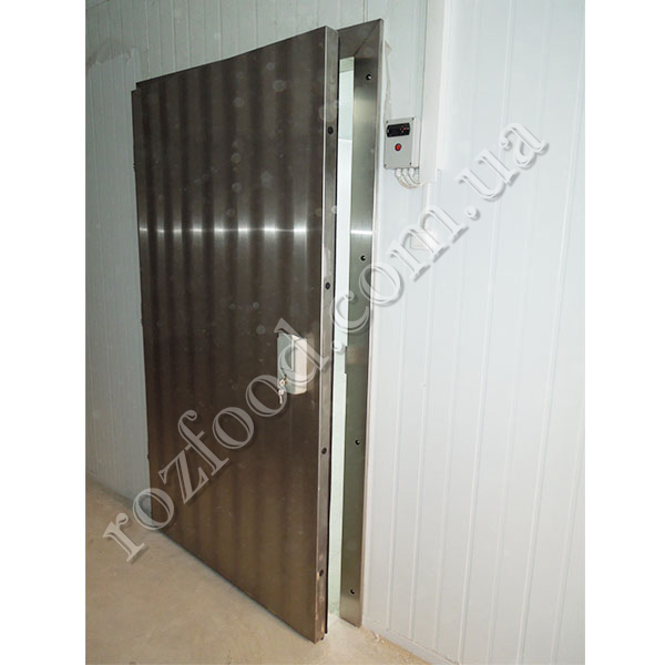 Swing refrigeration doors - photo 3